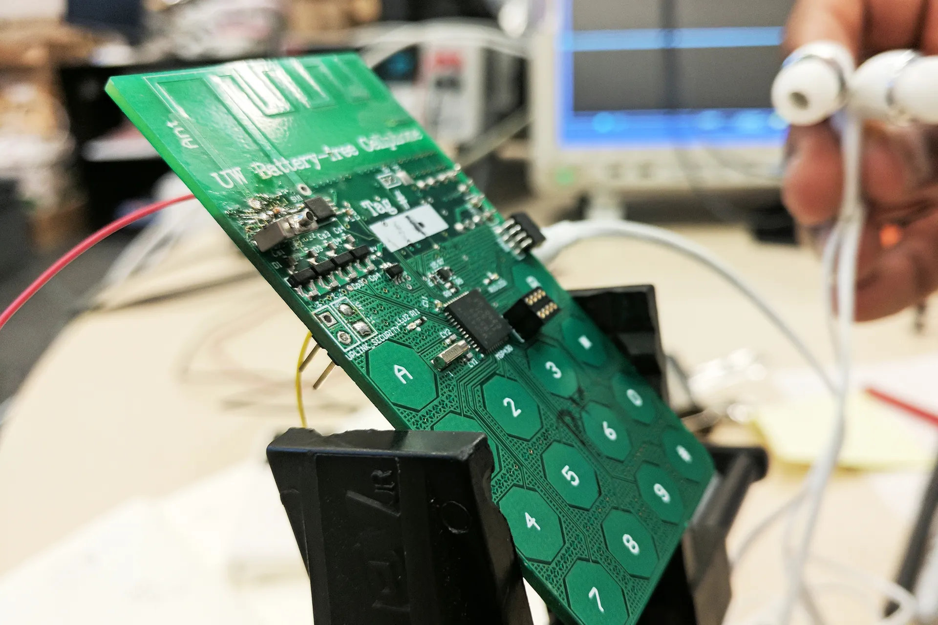 Ambient Backscatter Communication Technology Enabling Battery Free Wireless Devices